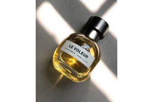 50 ml bottle of Son Venïn Eau de Parfum Le Voleur