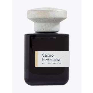 Cacao Porcelana eau de parfum by Atelier Materi 100 ml spray bottle