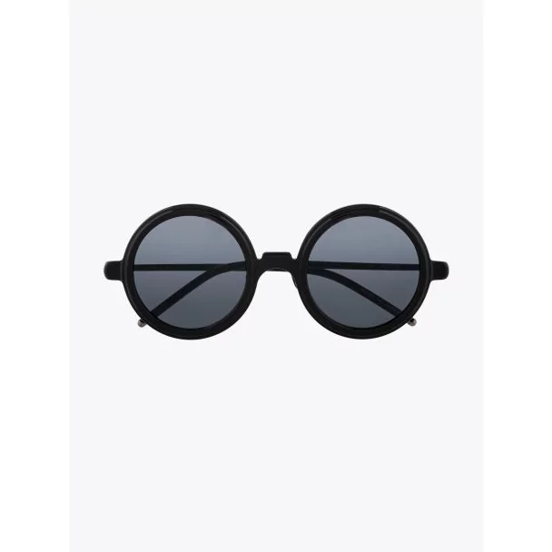 Pawaka Duaenam 26 Round-Frame Sunglasses Black Front View