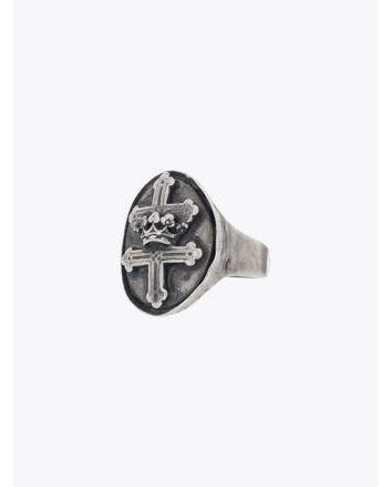 Goti Ring AN511 Silver Medieval Crest Three-quarter View