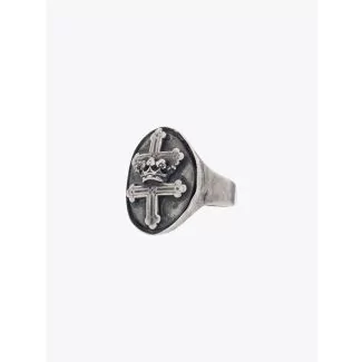 Goti Ring AN511 Silver Medieval Crest Three-quarter View