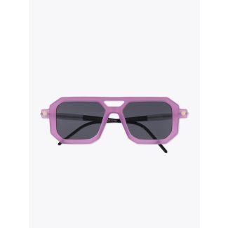 Kuboraum Mask P8 D-Frame Sunglasses Cyclamen with folded temples front view