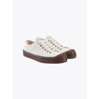 Novesta Star Master 99 Beige 451 Brown Three-Quarters Front