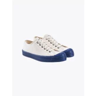 Novesta Star Master 99 Beige 938 Navy Three-Quarter Front