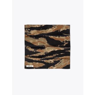 The Hill-Side Pocket Square Cotton Ripstop Bleeding Tiger Camo